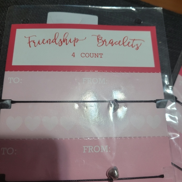 Charms Friendship Bracelets NWT - Picture 2 of 6